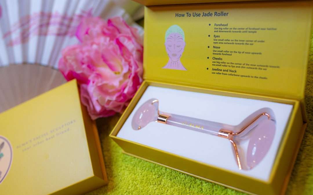 The Face Roller: Does it Really Work for Smooth, Glowing Skin?