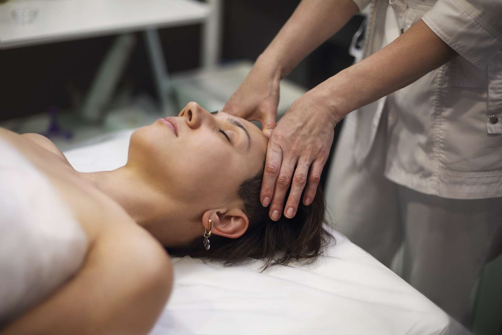 full body massage deep massage therapy